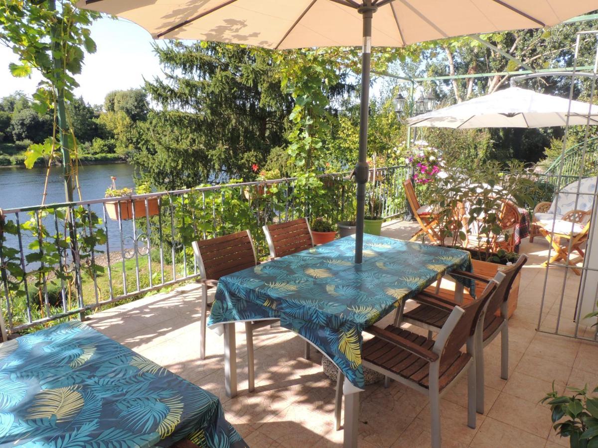 Bed and Breakfast Le Jardin Des Cygnes Pineuilh Zewnętrze zdjęcie