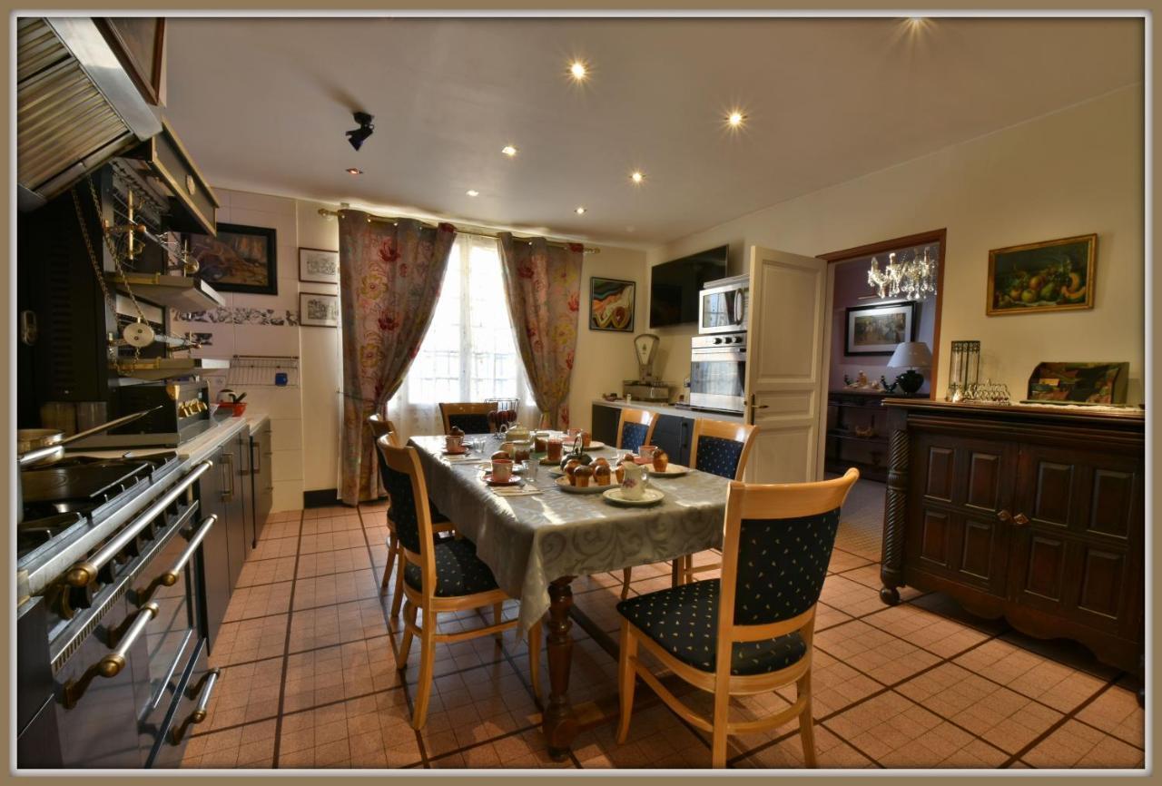 Bed and Breakfast Le Jardin Des Cygnes Pineuilh Zewnętrze zdjęcie